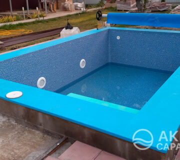 Pool kirpich ulica 12 360x320